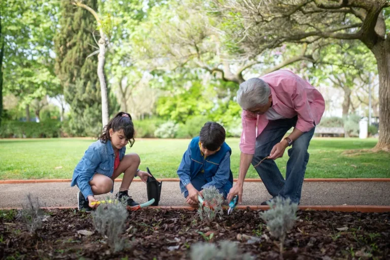 how to start Gardening with Kids